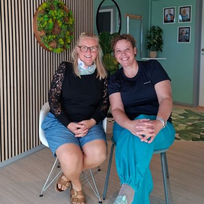 Bethina og Vibeke hold